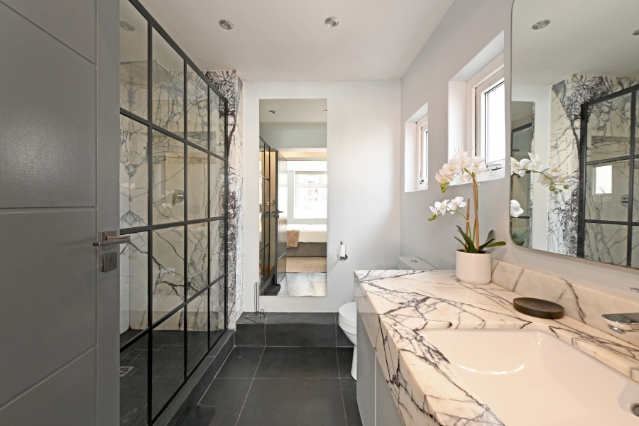 2 Bedroom Property for Sale in Cape Town City Centre Western Cape